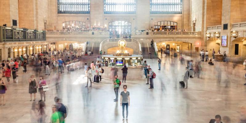 品牌公寓投资回报模型解析：资产管理如何驱动成本控制与租金溢价