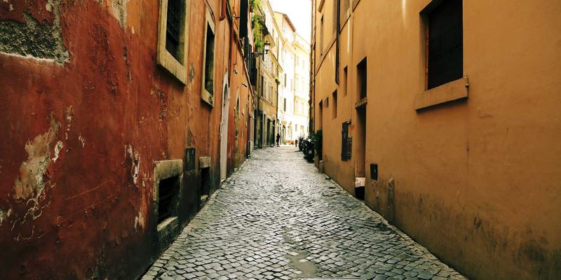 品牌公寓的节能改造与可持续发展：如何降低运营成本并提升资产溢价